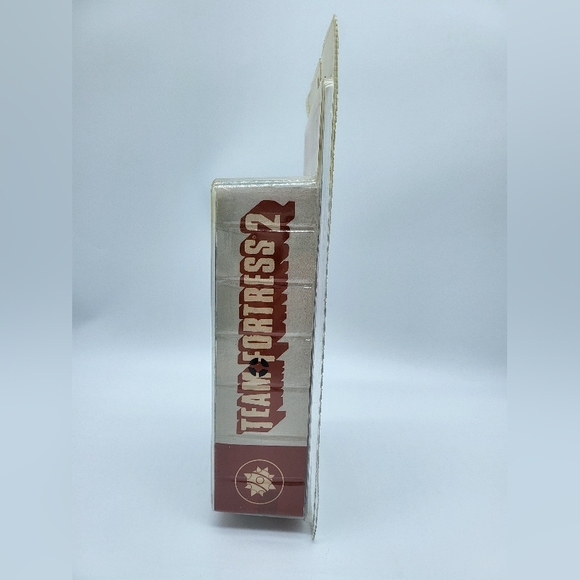 Team Fortress 2 The Demoman Red Action Figure NECA Valve 2012 NEW RARE - Picture 4 of 4